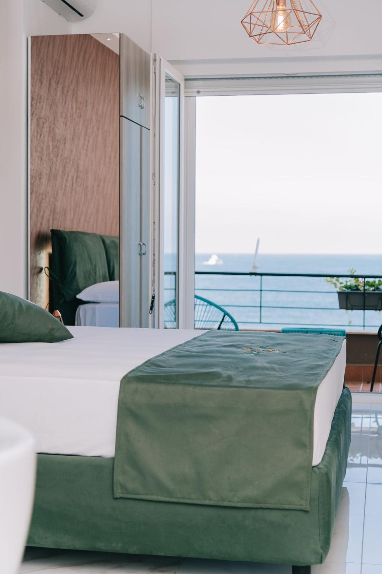 Frontemare Suite Castellammare di Stabia Pokój zdjęcie